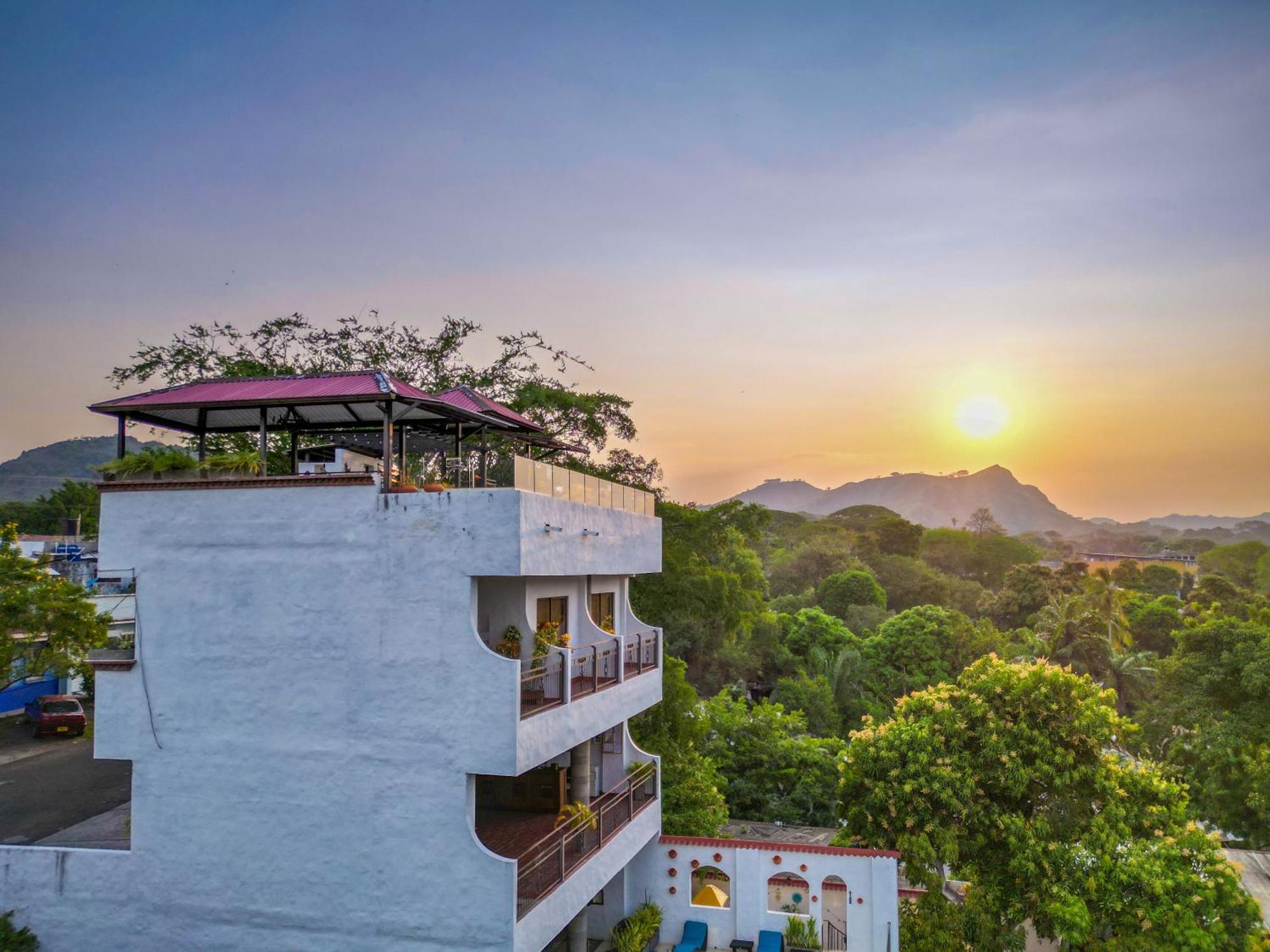 Honda Colonial Magdalena Resort Екстериор снимка